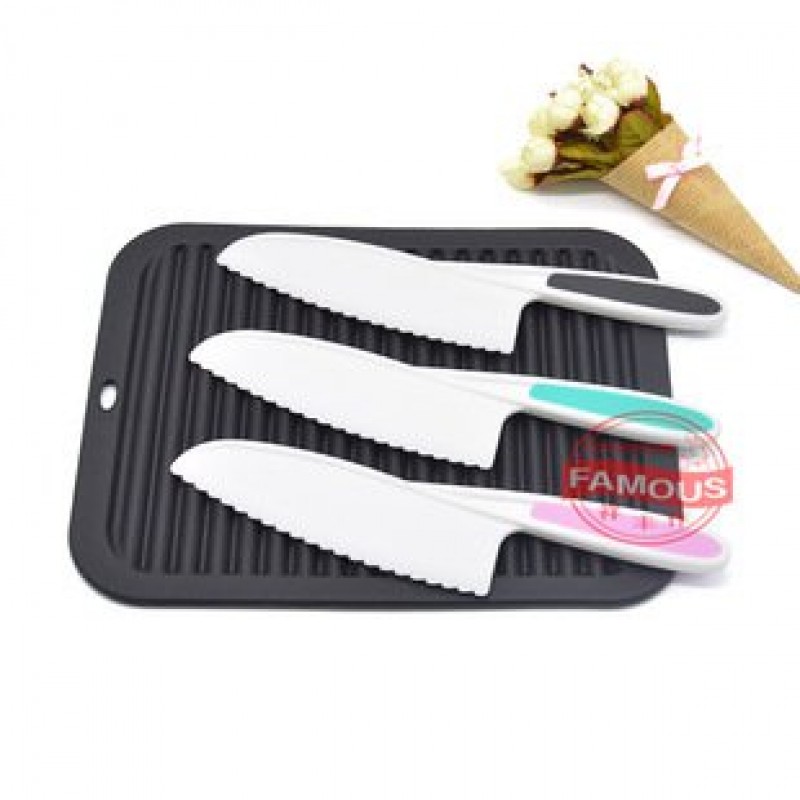 blue three-piece Plastic Knife Baking Bread Knife 