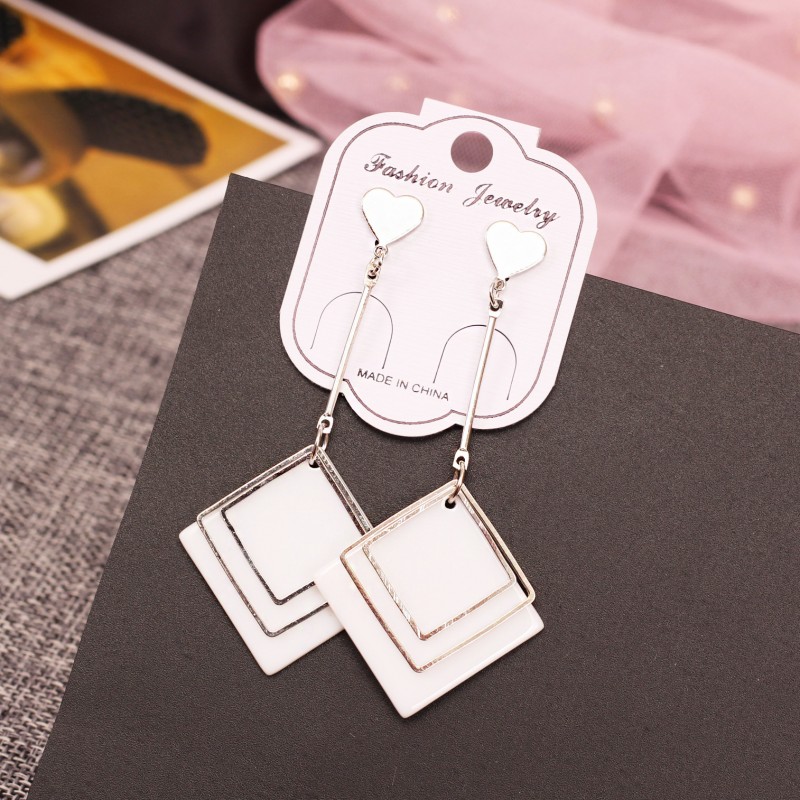 F64 Hypoallergenic Earrings 
