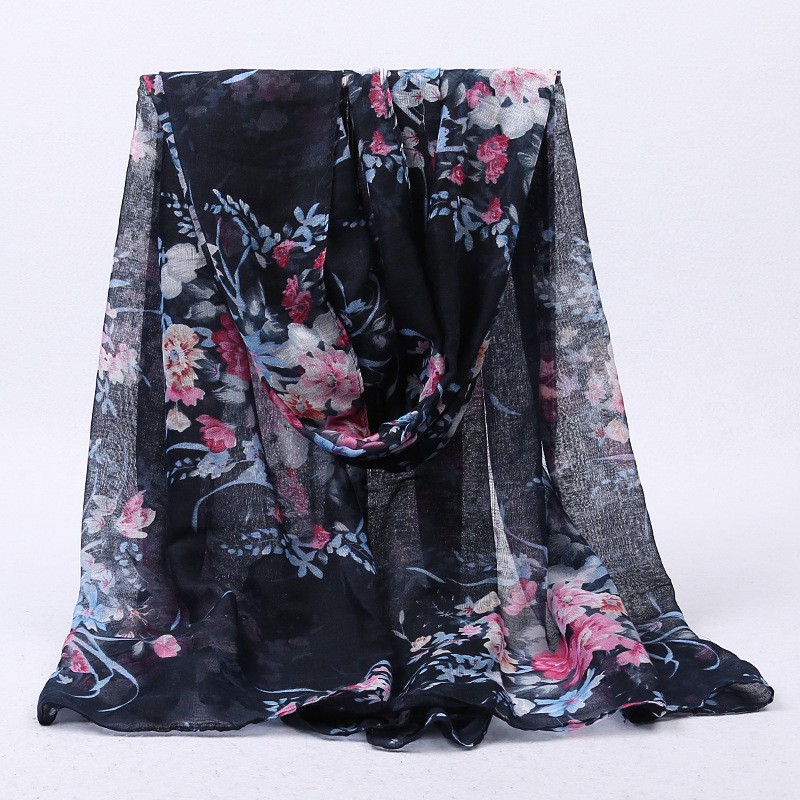  black Floral Botanics Print Hijab