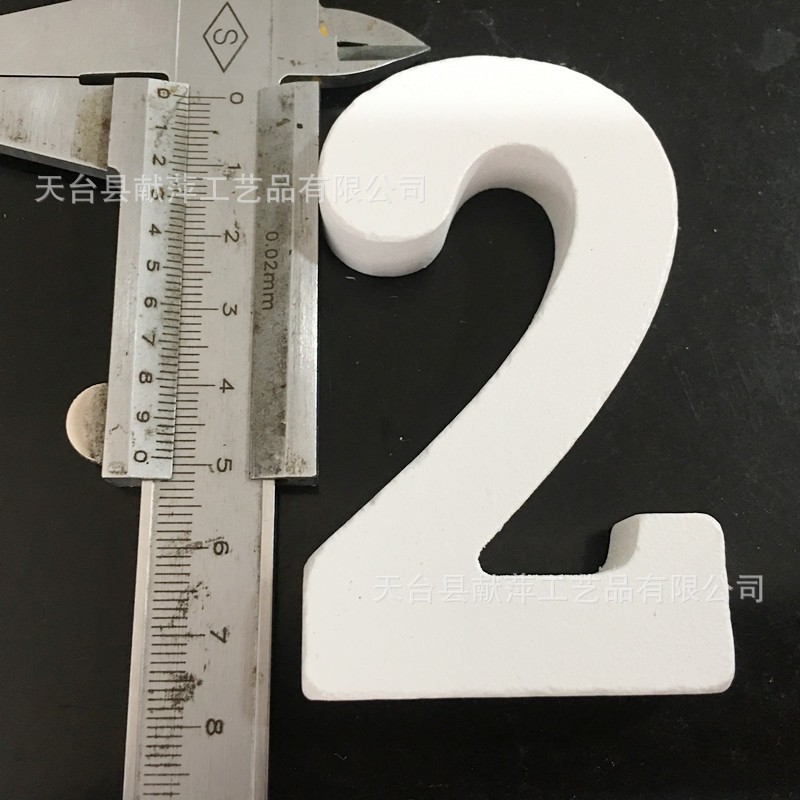 2 8Cm Numerical Wooden Craft