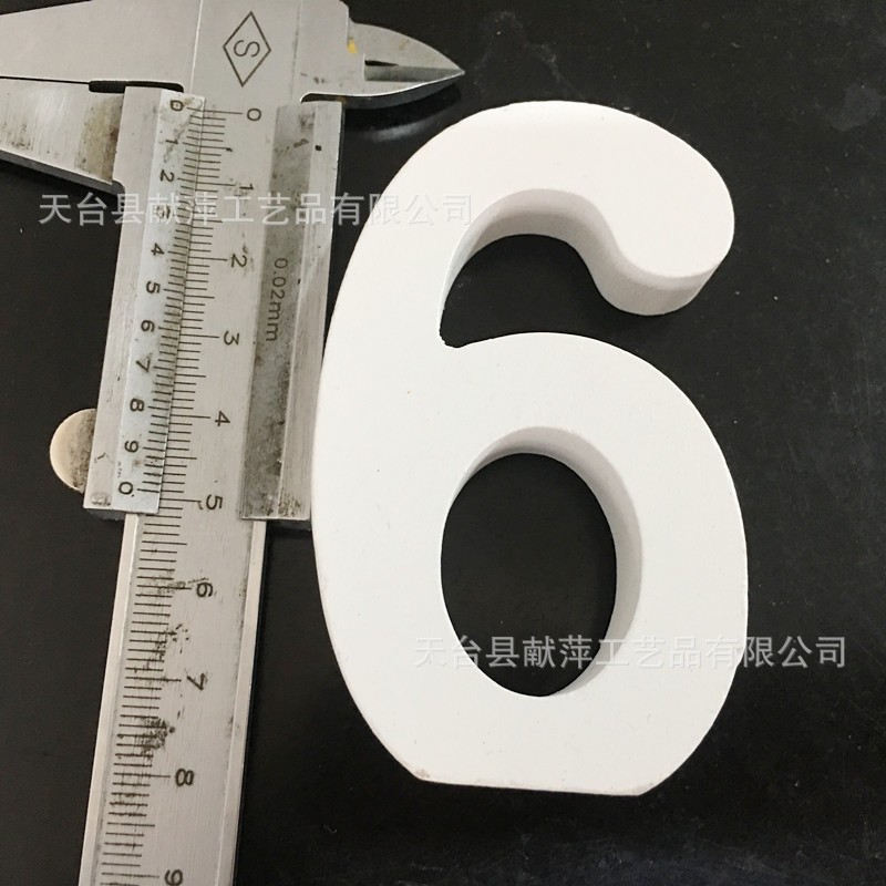 6 8Cm Numerical Wooden Craft