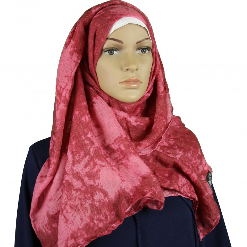 Maroon Tie Dye Hijab