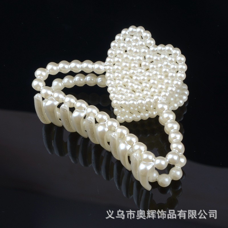 Love Crescent Style--Pearl Hair Pearl Hair Clip