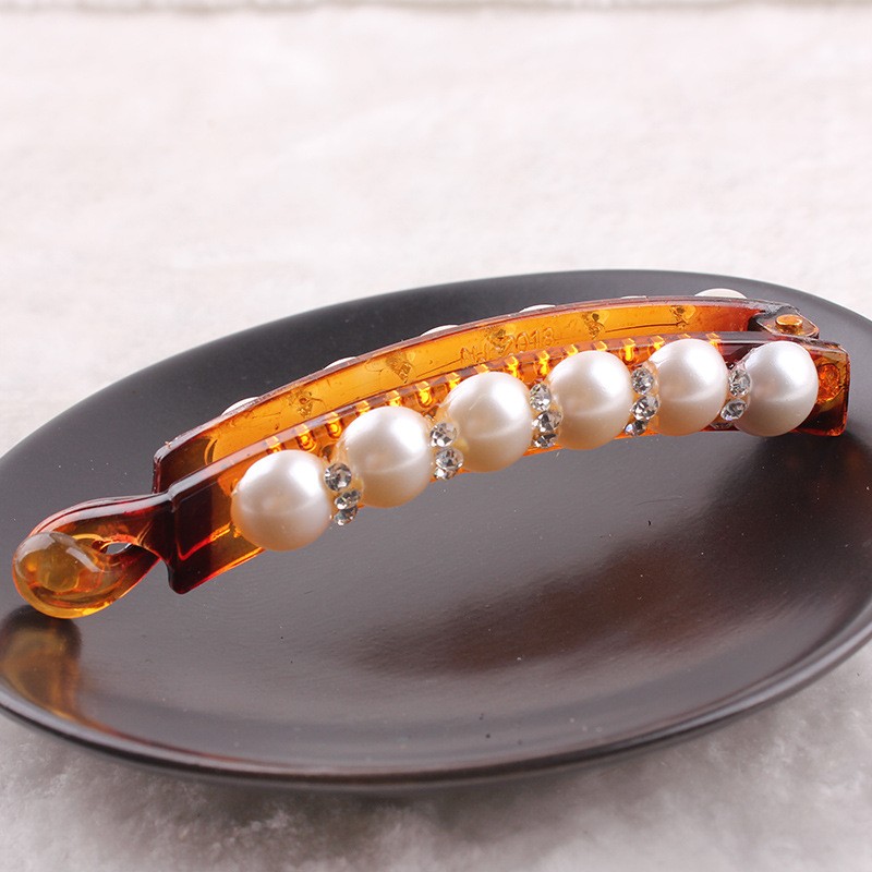 Large Pearl Hair Claw