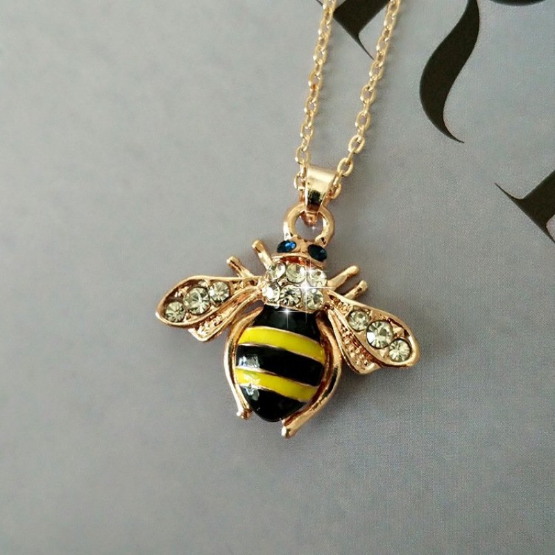 Cute Bee Pendant Necklace