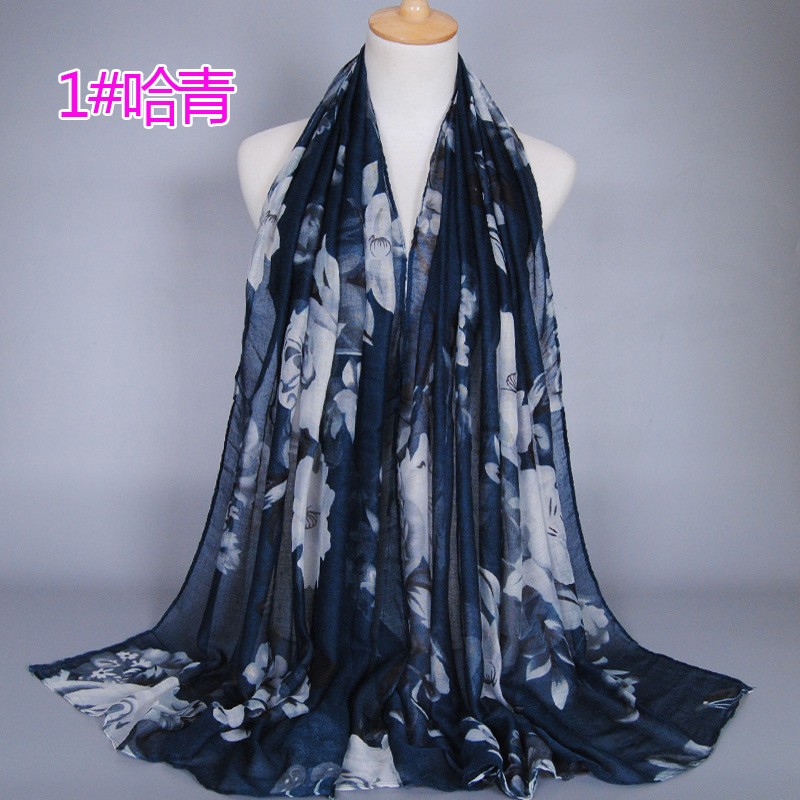 Haqing Eden Print Hijab