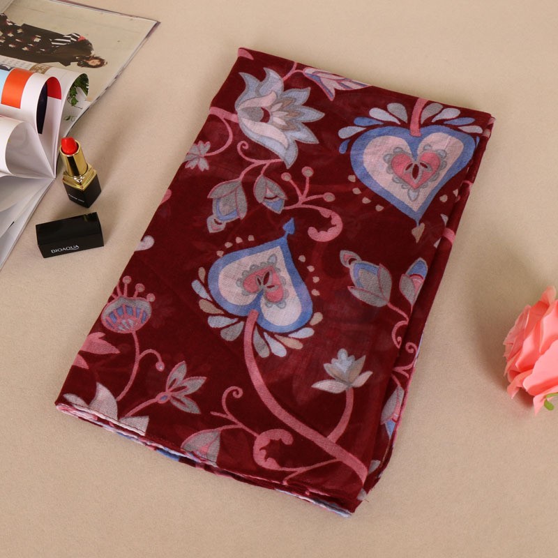 wine red Dali Hearts Print Hijab
