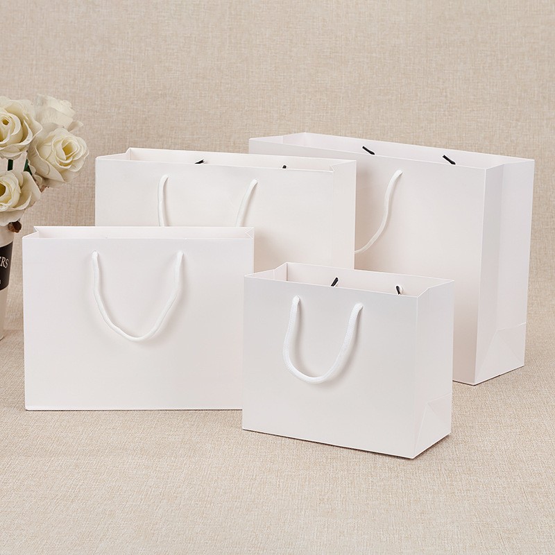 White Card Laminateds Vertical 4 18X10X23 Gift Bag