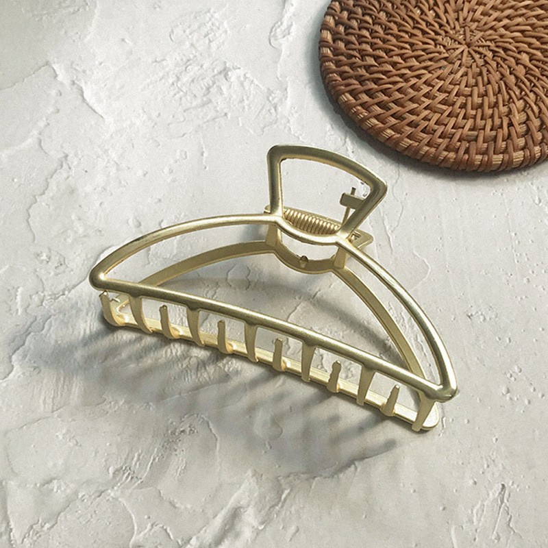 Extra large-Matt Gold Semi-Circular Gripping Clip Korean Style Hair Grip Clamp Clearance