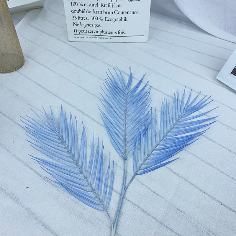 Light Blue Artificial Tail Leaf Trident