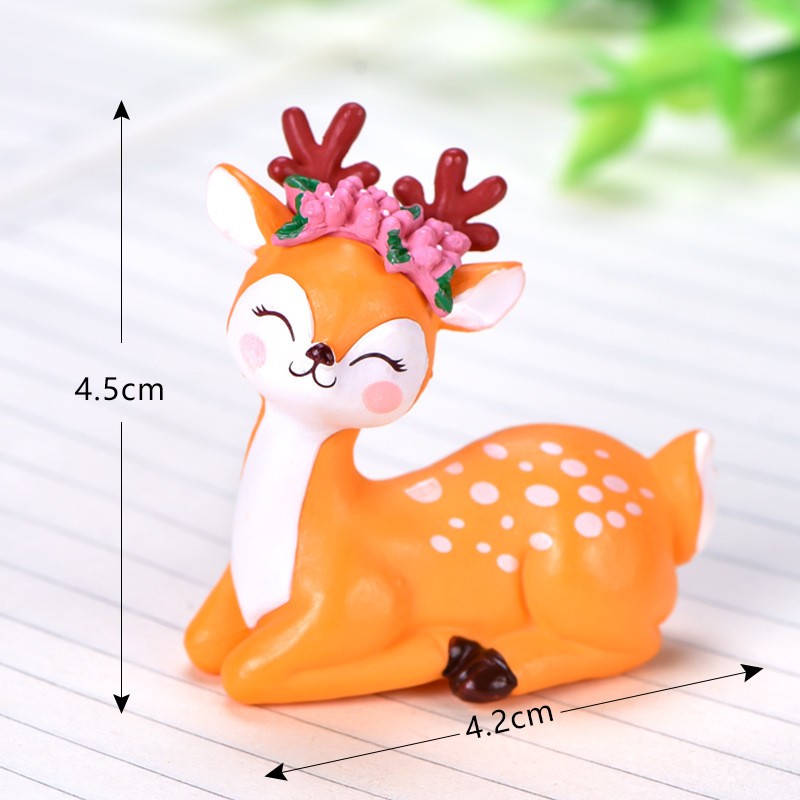 Seated Squinting Craft Miniatures Clearance