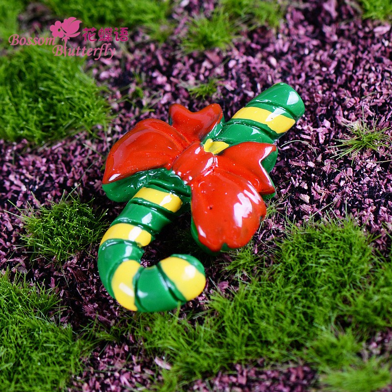 Yellow - Green Crutches Craft Miniatures