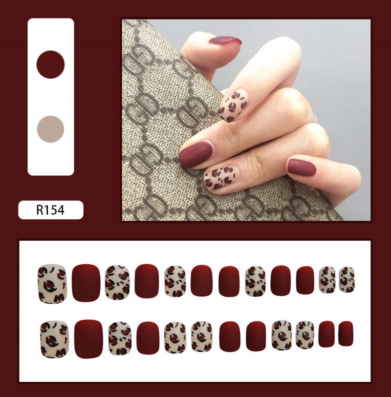 R154 Burgundy Leopard Fake Nails