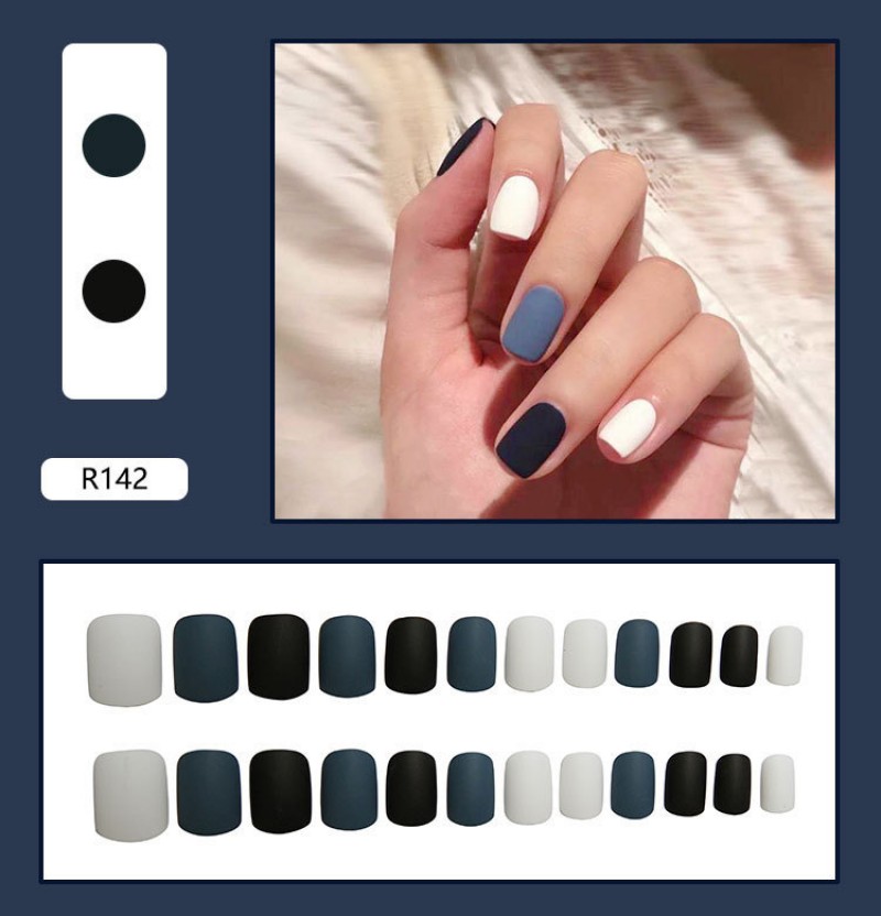 R142 Navy Blue Matte Fake Nails