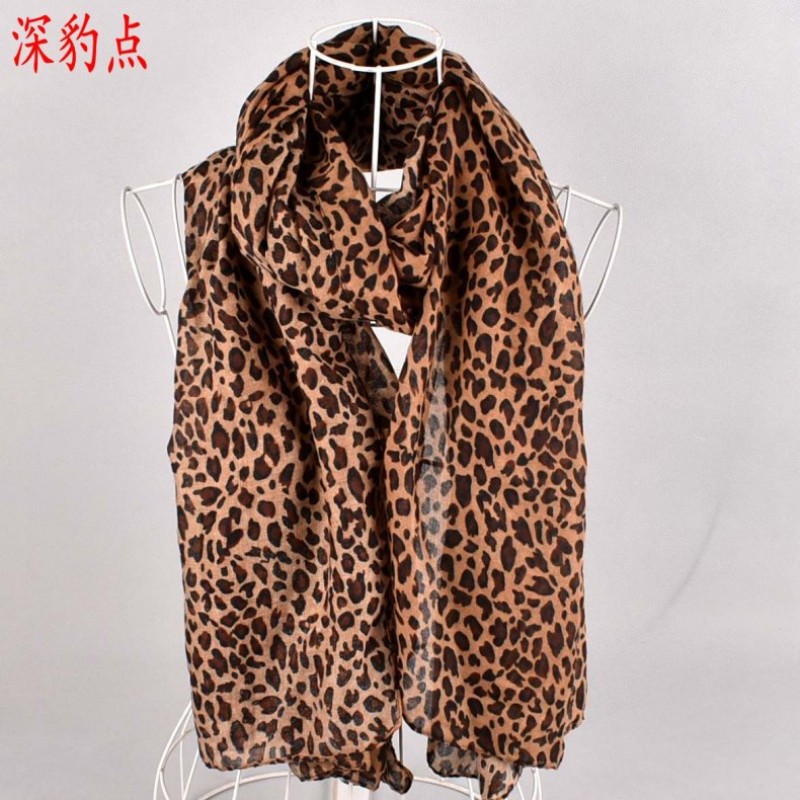 Deep Leopard Point Classic Leopard Print Hijab