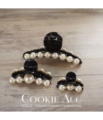 Medium Pearl Hair Grip