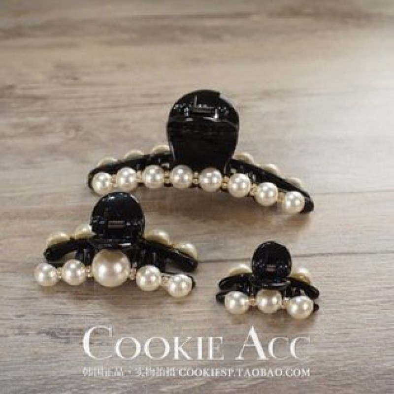 Medium Pearl Hair Grip