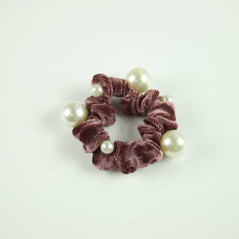 Rhubarb Pearl Scrunchy