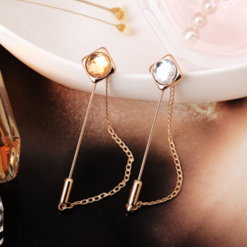 white (a chain) Crystal Square Hijab Pin 