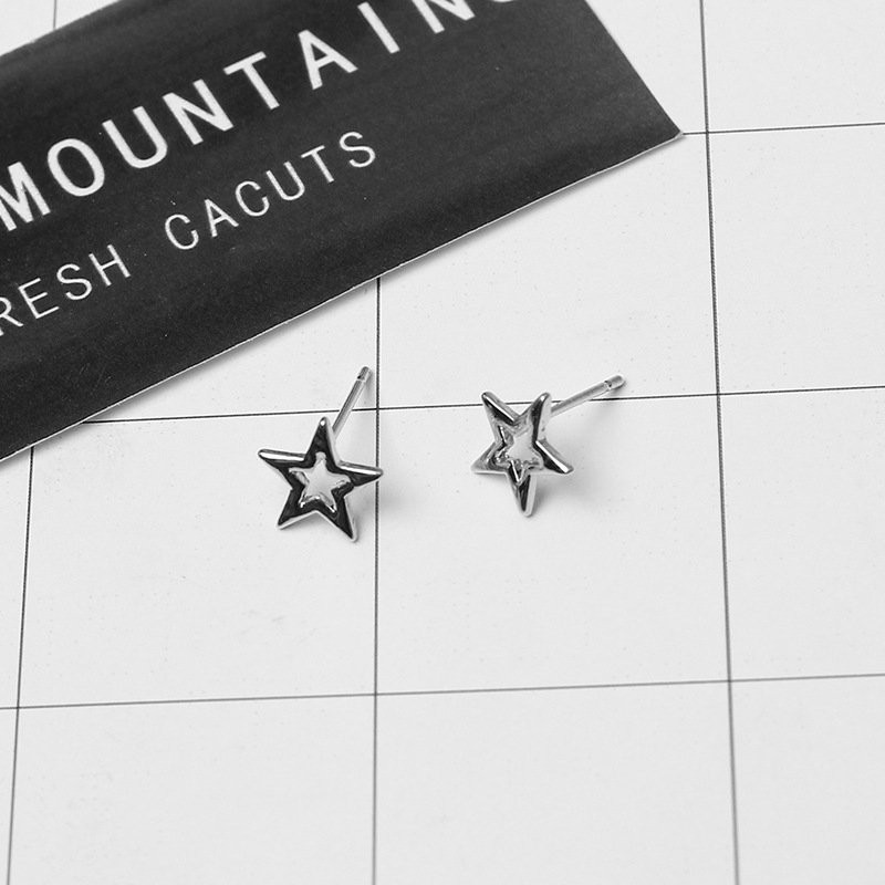 Silver Star Studded Earrings