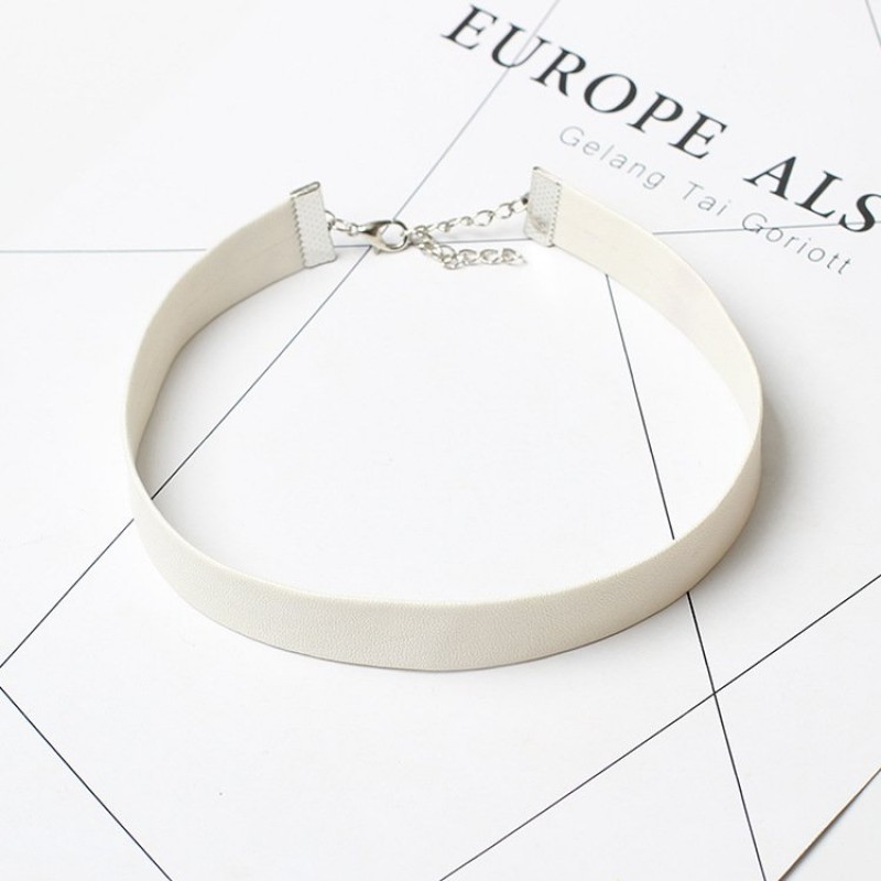 Simple White Choker