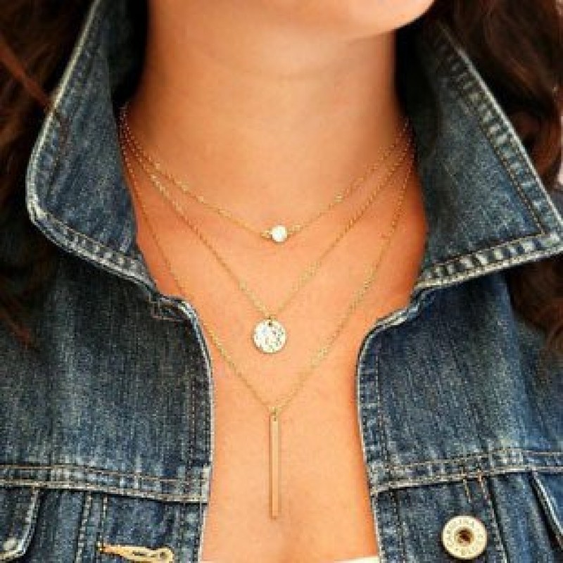Golden bar necklace