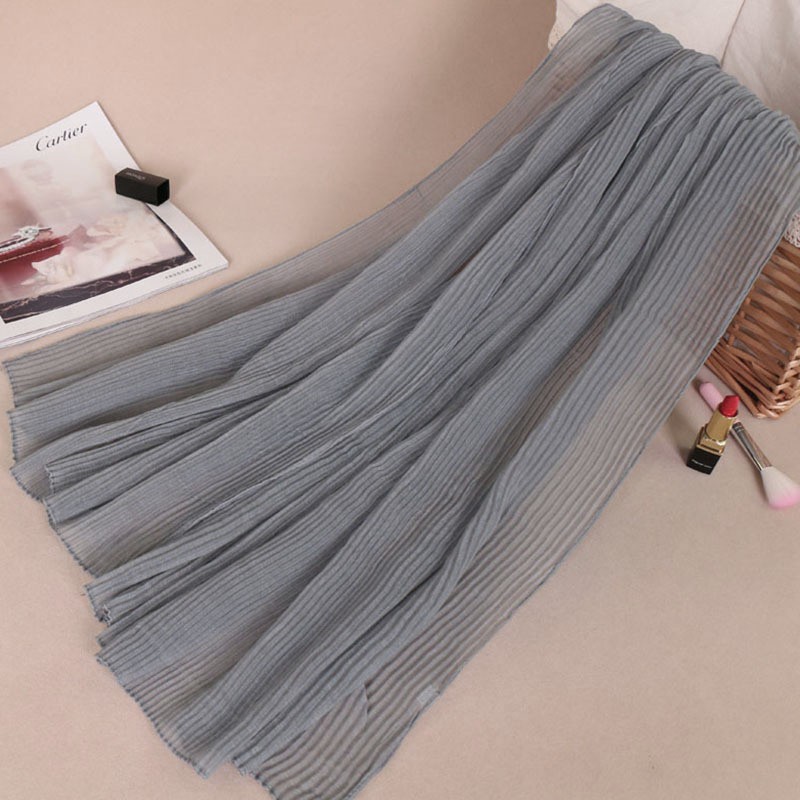 Medium Gray Ripple Crinkle Viscose Hijab