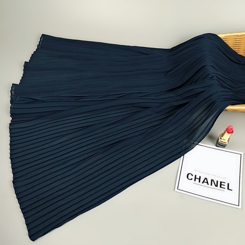 Navy Pleated Cotton Crinkle Hijab