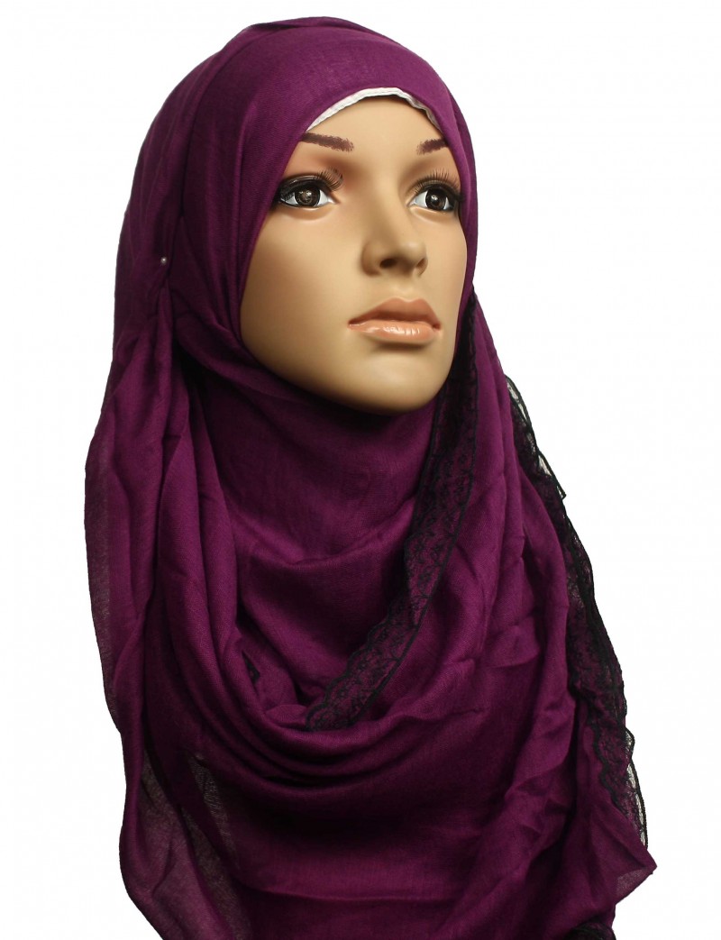 Magenta Lace Trim