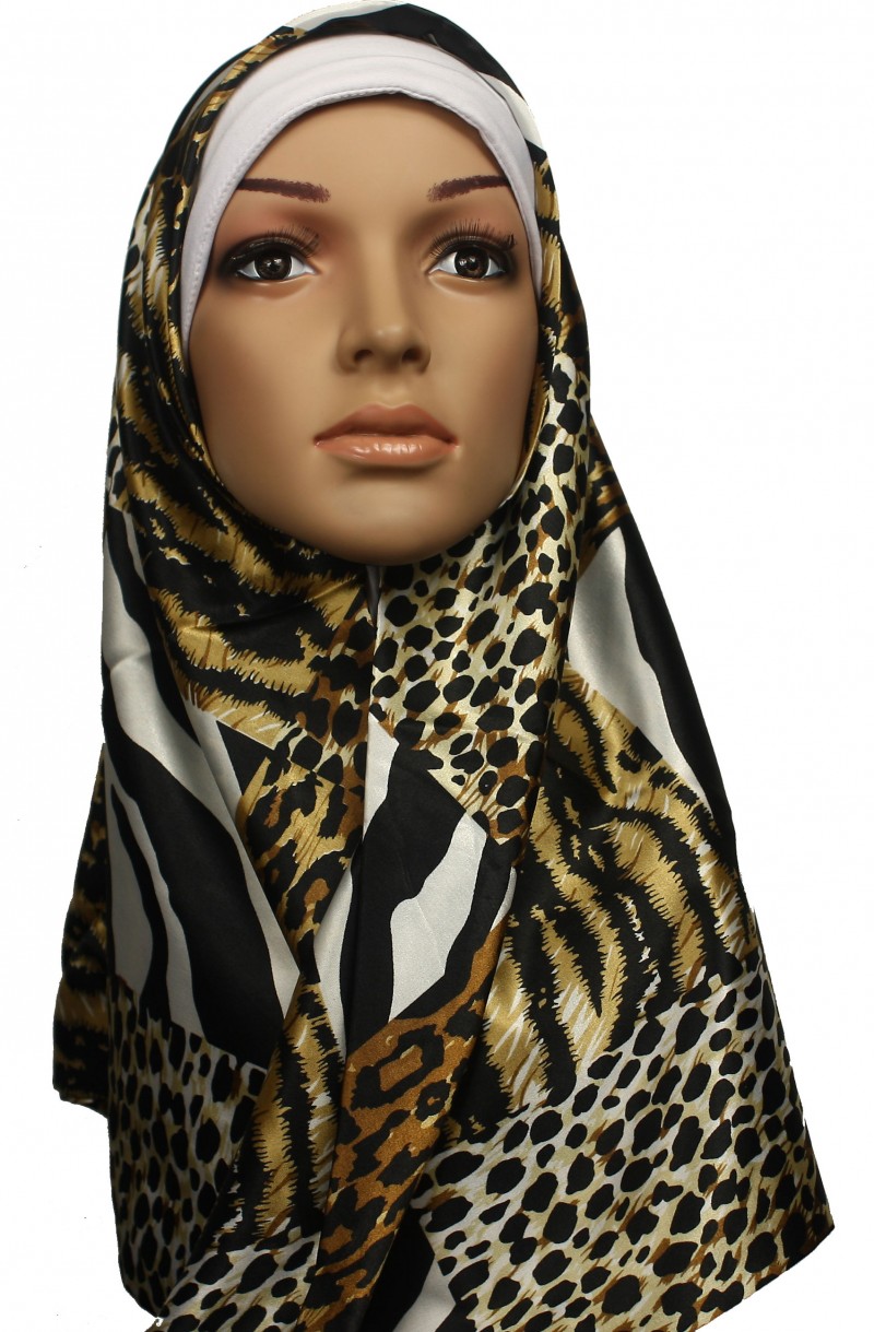 Safari Triangle Hijab