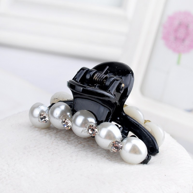 White Pearl Hair Clasp