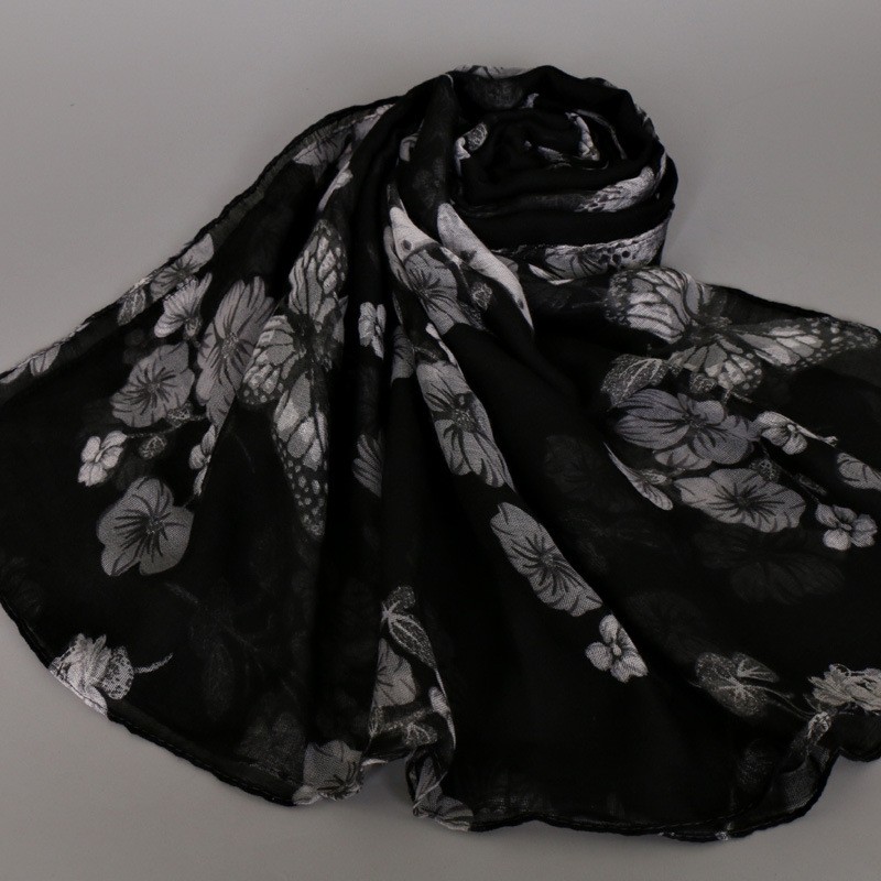 Black Sprint Step Print Hijab