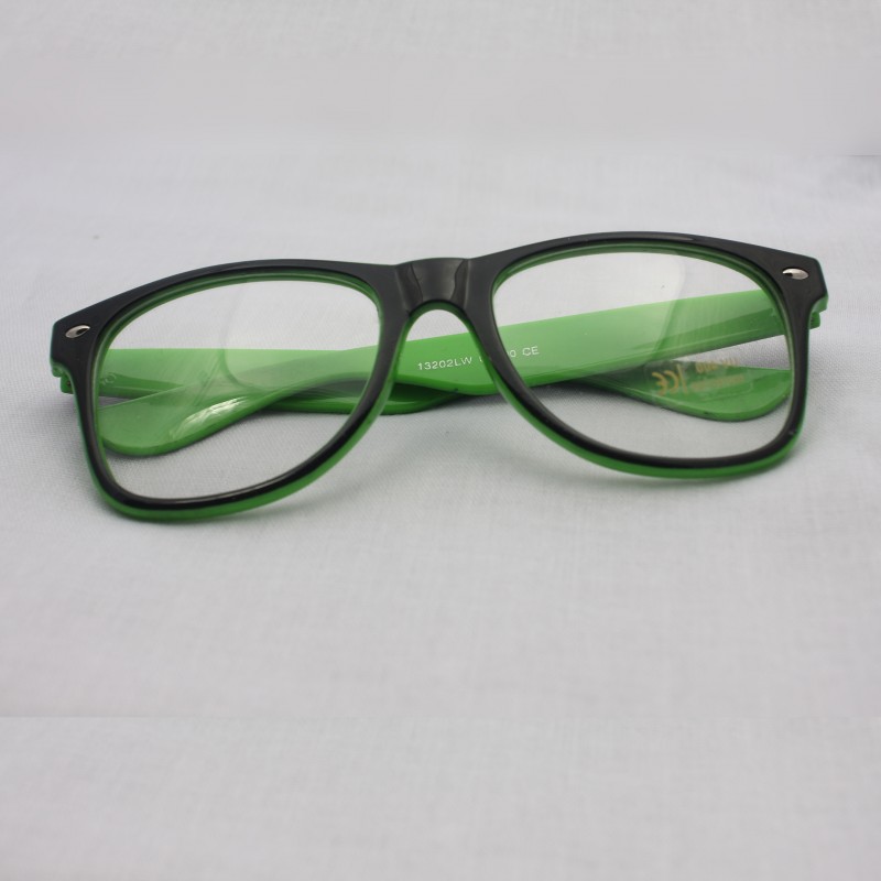 Green Wayfarers