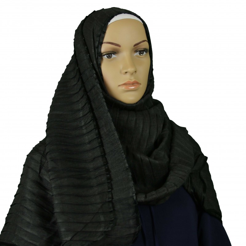 Black Pleated Hijab