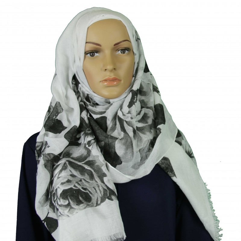 Black Screened Rose Hijab
