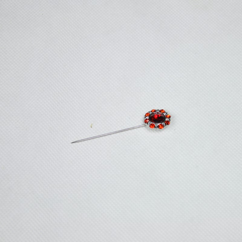 Red Modanisa Hijab Pin