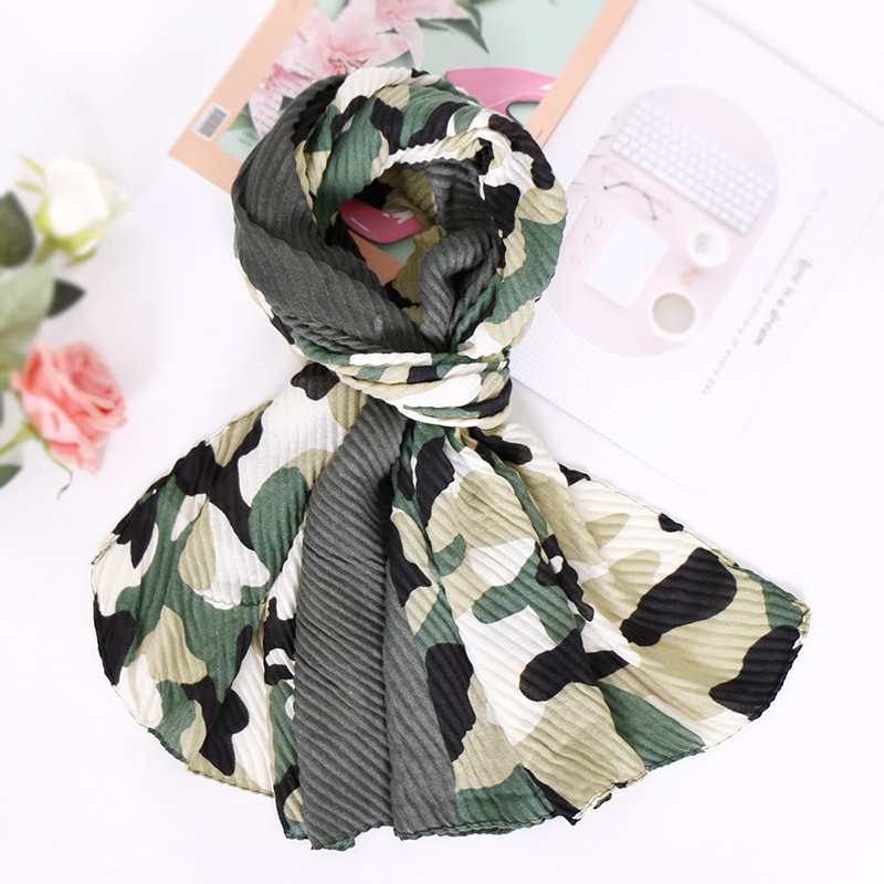dark green Premium Camouflage Cotton Crinkle Hijab