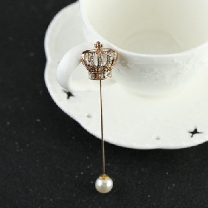 Gold Royal Hijab Pin 