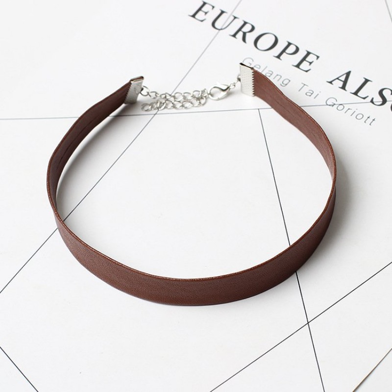 Simple Brown Choker
