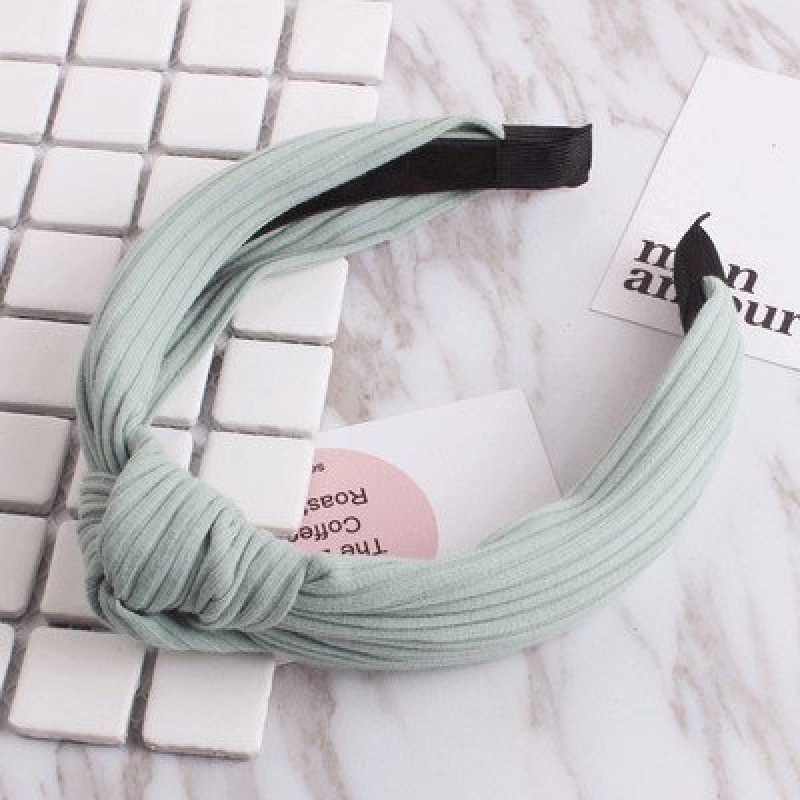 Mint Green Relaxed Hairband