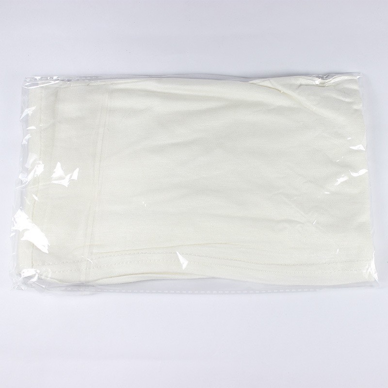 White Boloro Under Cover Sleeves 