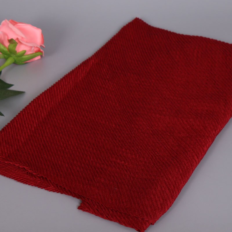 wine red Crimpled Crinkle Hijab